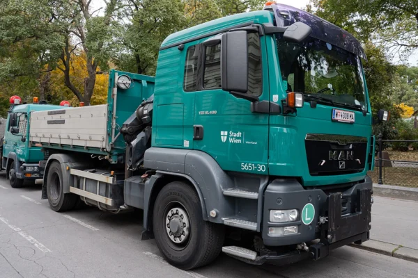 Wien-Kanal-Service-Fahrzeug – zuständig für den öffentlichen Kanalabschnitt bis zur Grundstücksgrenze