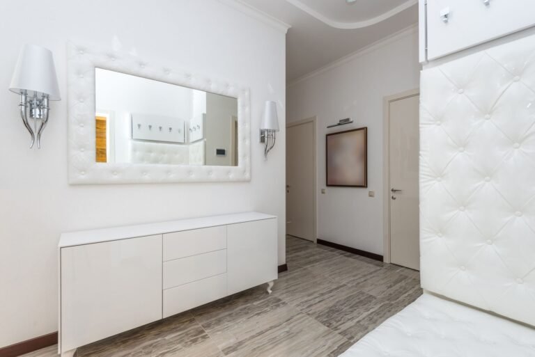 Persönliche Gegenstände vor Immobilienfotos entfernen
